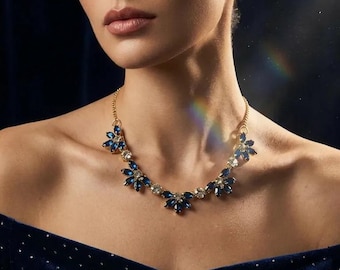 Collana con fiore di cristallo blu navy, girocollo marquise placcato oro, gioielli da sera per feste.