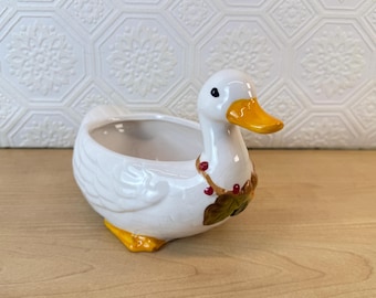 Vintage Ceramic Duck Planter – 1980s Country Cottage Decor