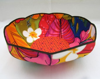 Plumeria Watercolor fabric bowl Hawaiian flowers hibiscus magenta leaves white flowers