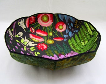 Anna Maria Garden fabric bowl floral wildflowers