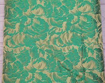 Vintage groene en gouden bloemenbrokaatstof – 1 x 44" breed