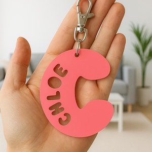 Custom Bubble Letter Name Keyring – Personalised Keychain – Gift for Kids Adults – Bag Tag – Stocking Filler – Party Bag Favour