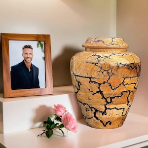 Handcrafted Wooden Cremation Urn for Human or Pet Ashes – Personalized Funeral Urn Box with Custom Engraving – Memorial Keepsake Urn