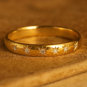 Star Engraved Ring Celestial Gold Ring, Starry Ring Band Alternative Wedding Ring, Celestial Wedding Ring Gold Star Ring Gold Wedding Ring