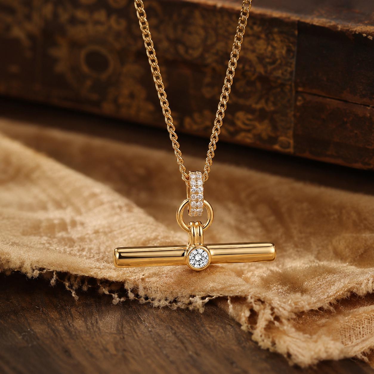 Devil wears prada necklace - Etsy 日本