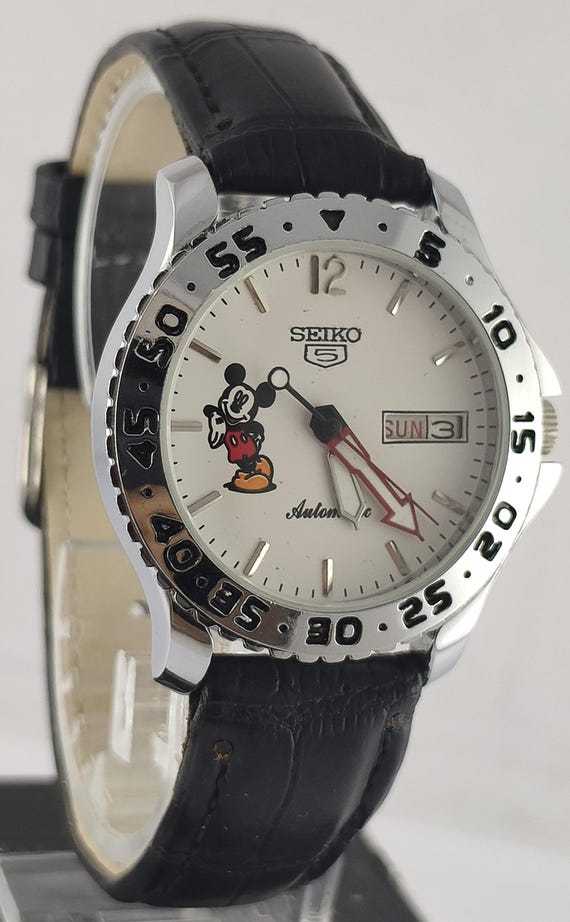 SEIKO 自動巻き時計 ホワイトダイヤル ヴィンテージ セイコー 自動巻き腕時計：ホワイトダイヤル