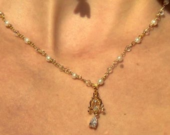 Dainty Gold Princess Necklace: Regency Style, Stainless Steel Chain