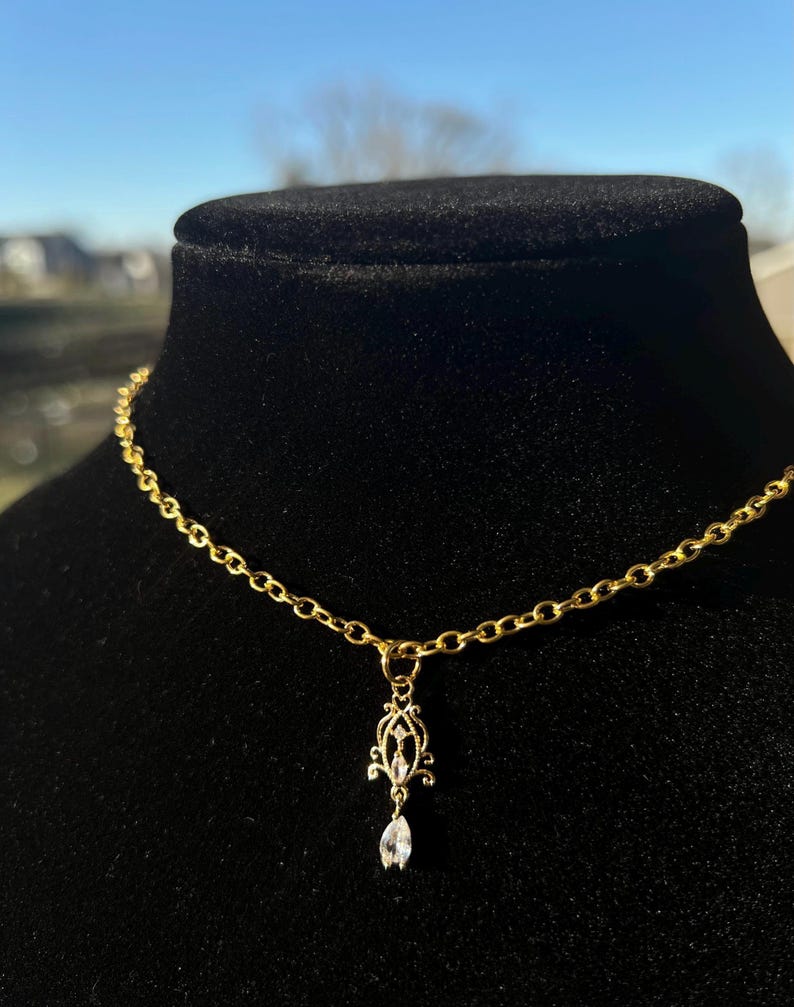 Dainty Gold Princess Necklace: Regency Style, Stainless Steel Chain - Etsy