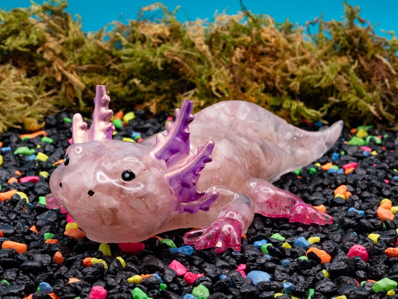 Rose Quartz Crystal Chip Axolotl Figure, Resin Animal Sculpture, Hand-Painted Details image 3