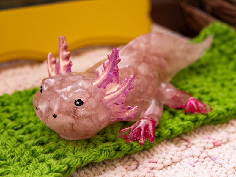 Rose Quartz Crystal Chip Axolotl Figure, Resin Animal Sculpture, Hand-Painted Details image 11