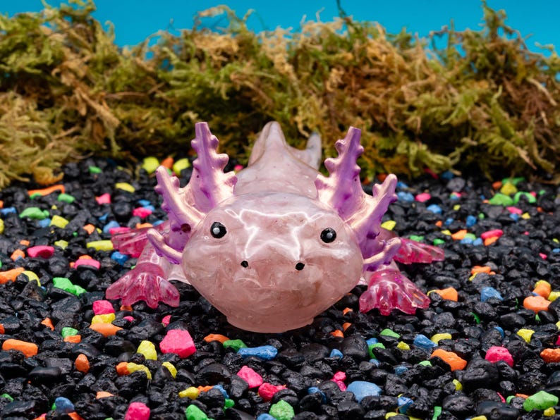 Rose Quartz Crystal Chip Axolotl Figure, Resin Animal Sculpture, Hand-Painted Details image 1
