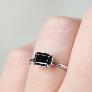 7x5 Emerald Cut Black Spinel Solitaire Ring, East West Ring, Black Spinel Engagement Ring, Black Diamond Alternative, 14k Solid Gold, Silver