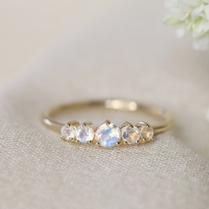 Artemis Ring, Moonstone Ring, Faceted Rainbow Moonstone Ring, Moonstone Wedding Band, June Birthstone Ring, 5 Stone Moonstone Wedding Ring