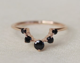 Artemis Black Spinel Crown Ring