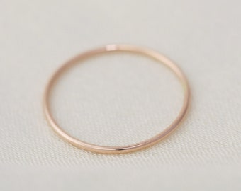 Delicate Wedding Band, 1mm Round Plain Band, 14k Gold Stacking Ring, 14k Gold Plain Round Band, 1mm Ring, Thin Wedding Ring, Dainty Ring