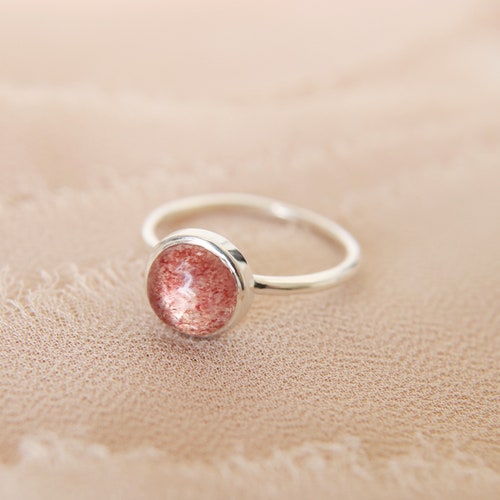 Strawberry Quartz Ring, Fire Quartz Ring, Bezel Set Cabochon Ring, hotsell 8mm, Strawberry Quartz Cabochon Ring, Pink Gemstone, Solitaire Ring