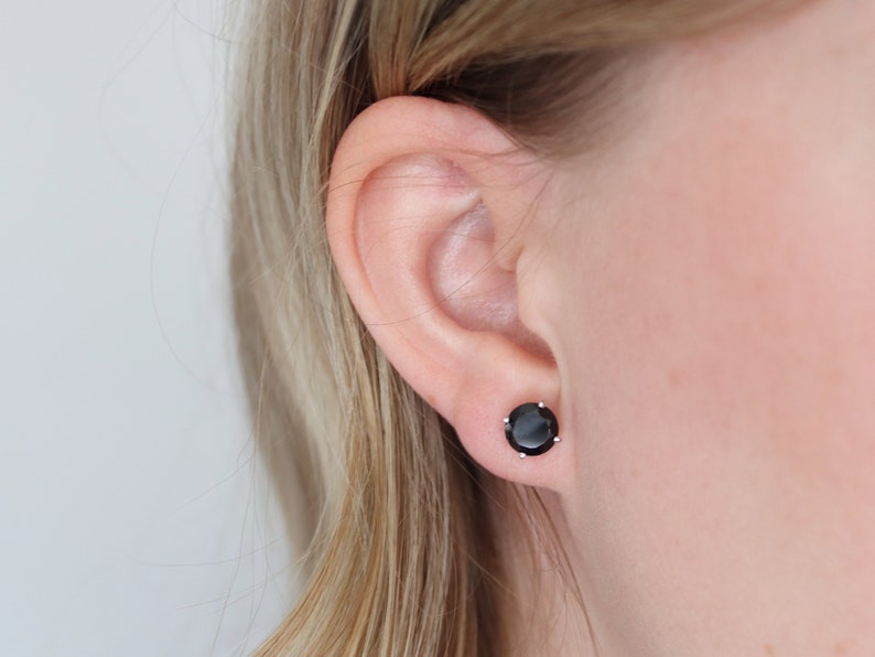 Black Spinel Stud Earrings, 7mm Round Faceted Black Spinel Earrings, Black Diamond Alternative Earrings, Black Stud Earrings, Push discount Back Stud