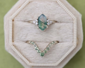 Willow & Artemis Bridal Set with Moss Agate and Green Ombre Montana Sapphires, Moss Agate Engagement Ring, Green Sapphire Wedding Band