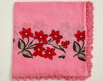 Sciarpa floreale rosa con bordo Oya all'uncinetto: grande foulard turco.