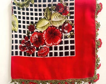 Turkish Oya Scarf: Floral Large Headscarf with Handmade Lace