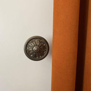 Pętelka do zasłon, 2 sztuki uchwytów na zasłony w kwiaty, haczyk do zasłon, wieszak na zasłony w stylu vintage, wystrój minimalistyczny, dekoracja ścienna w stylu vintage, dekoracja okienna