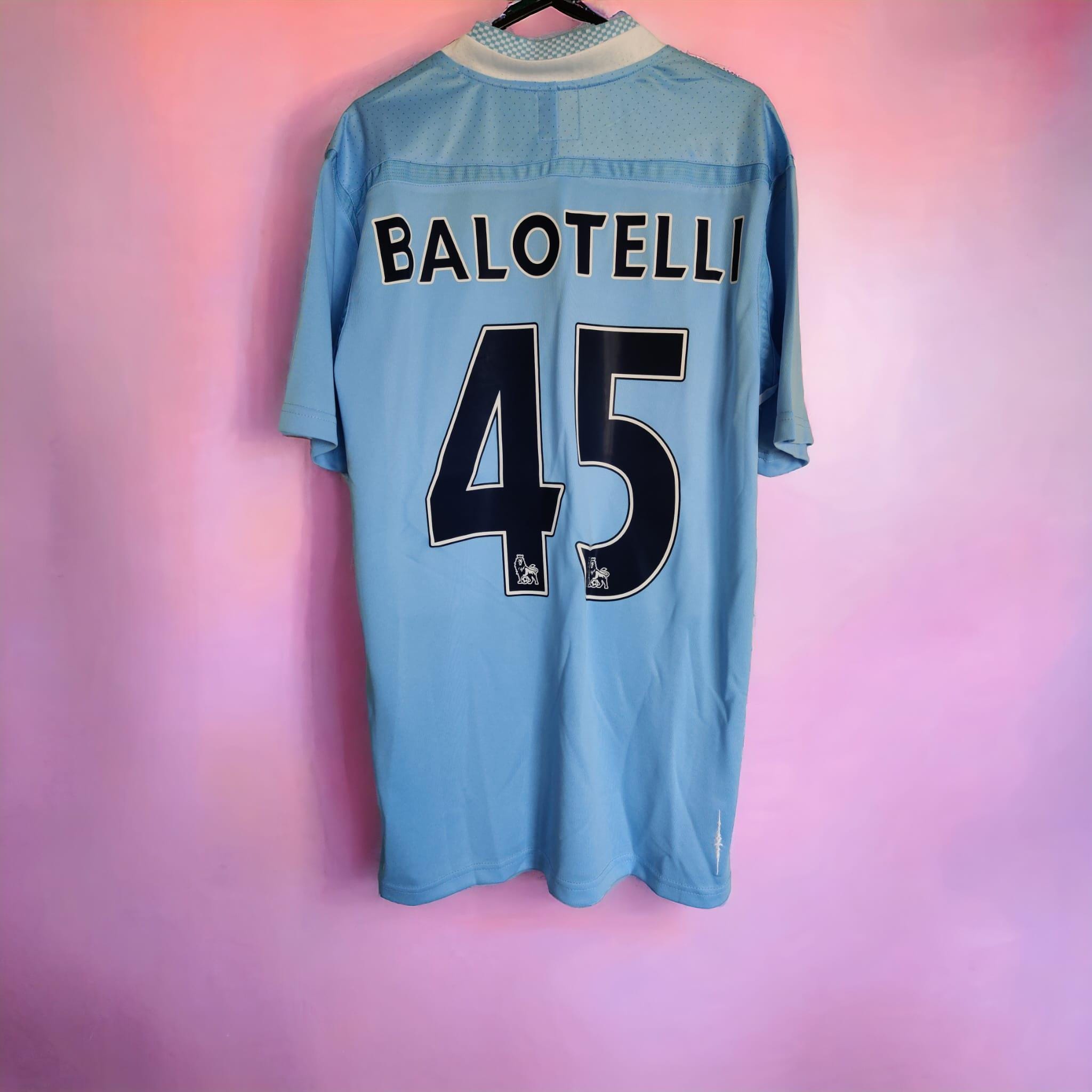 ミュージシャン Manchester City x oasis Logo T-Shirt Manchester