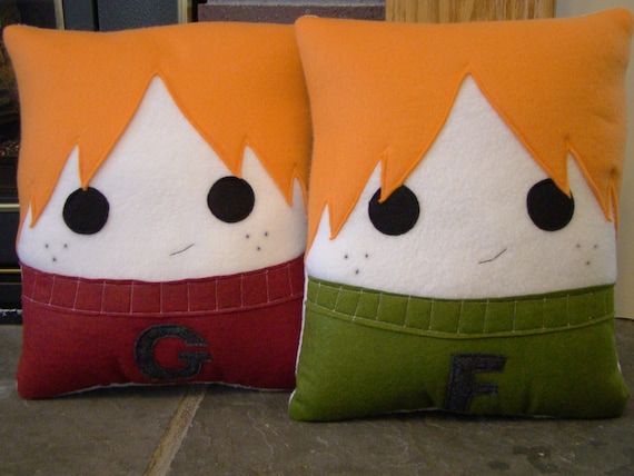 plush decorative pillows
