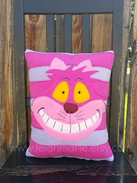 chat du cheshire peluche