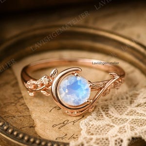 Vintage Natural Celestial Moonstone Engagement Ring 925 Sterling Silver Nature Inspired Moon Leaf Bridal Ring Gemstone Moonstone Jewelry