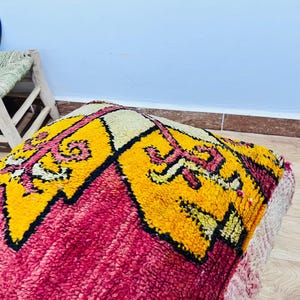 Colorful Moroccan Kilim Pouf – Vintage Handwoven Floor Cushion – Berber Ottoman – Eclectic Boho Decor pouf