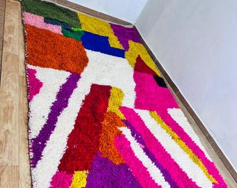 Handmade Boujad Moroccan Rug: Colorful Berber Wool Carpet