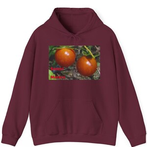 Tomatträdgård Fotohuvtröja – Mysig unisex-tröja Maroon