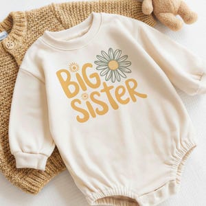 Camiseta de hermana mayor, Daisy Boho, regalo para nueva hermana mayor, camiseta para niña pequeña, camiseta de anuncio de bebé, camiseta retro de flores para hermana mayor imagen 4