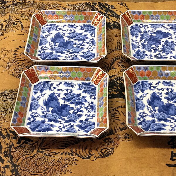 IMARI style Snack/Desert Plates (4) Hand Painted Porcelain, Royal Blue, Chinese Red, Gold Gilt, White