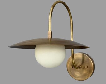 Mid Century Patina Brass Wall Sconce Italian Modern Sputnik Wall Light with Glass Shade