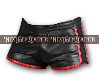 Sportliche Shorts aus Schaffellleder: Schwarz-roter Rand, Stretch-Taille