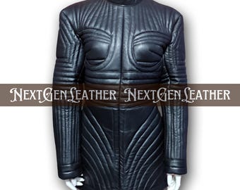 Gesteppte schwarze Schaffell-Lederjacke: Futuristische Gothic-Oberbekleidung