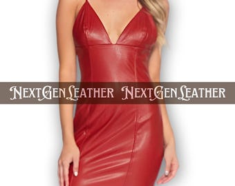 Rotes Schaffellleder Minikleid: Verstellbare Träger, Clubwear