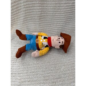 Disney Toy Story Woody Peluche Cowboy 40 cm pour enfants Kohl's Cares image 9