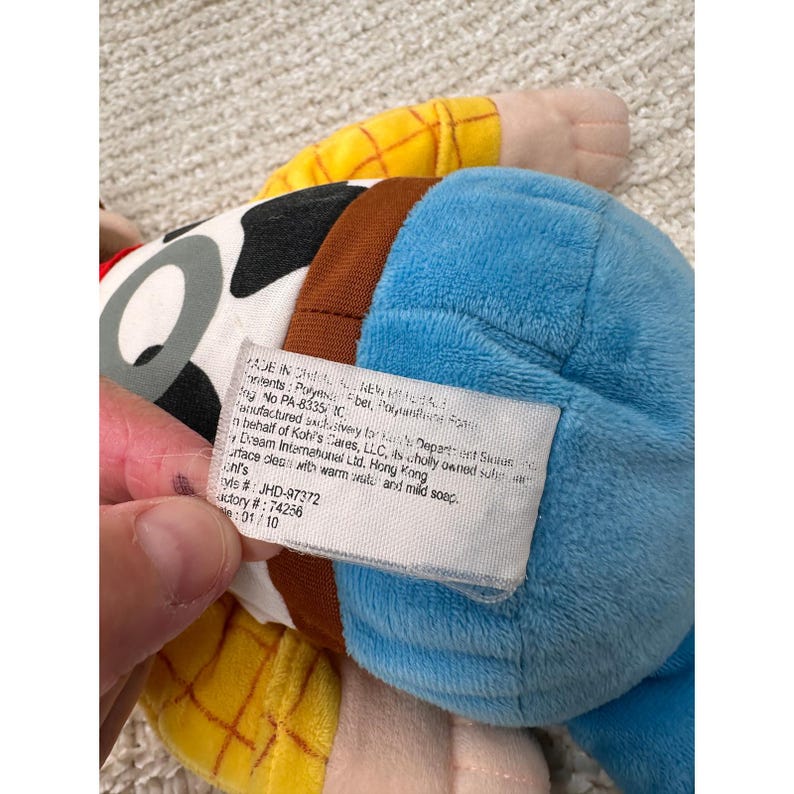 Disney Toy Story Woody Peluche Cowboy 40 cm pour enfants Kohl's Cares image 3