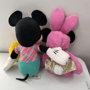 Zestaw pluszowych miseczek Disney Minnie i Mickey Mouse na Wielkanoc 20 cali Wiosenny króliczek w kratę pastelową zdjęcie 7