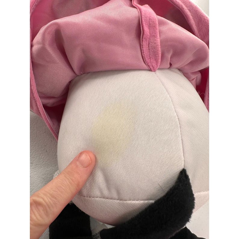 Muñeca de peluche Minnie Mouse de Disney con vestido rosa de lunares, tamaño grande, 71 cm. Tienda Disney imagen 15