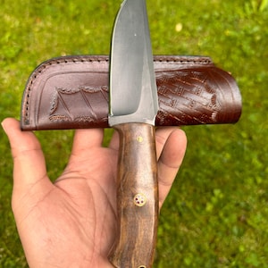 Premium Jagdmesser Handgeschmiedet | Survival Bushcraft Messer | Rosenholz Griff | Lederscheide | Handgefertigt Outdoor Messer 8.5cm Klinge