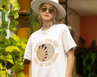 Retro Sun & Moon Graphic Tee: Boho Astrology Shirt