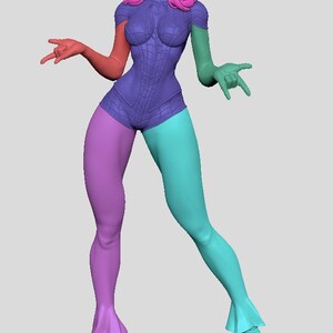 Puede incluir: Una colorida figura impresa en 3D de una superhero&iacute;na. La figura posa con una mano haciendo un gesto de rock and roll y la otra mano haciendo un gesto de lanzamiento de telara&ntilde;a. La figura lleva un body morado con un dise&ntilde;o de telara&ntilde;a.