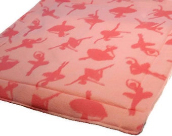 Cute Ballet Guinea Pig Fleece Cage Liner | Waterproof | Absorbent lap pad