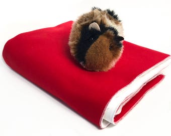 Cute Red Guinea Pig Fleece Cage Liner | Waterproof | Absorbent lap pad