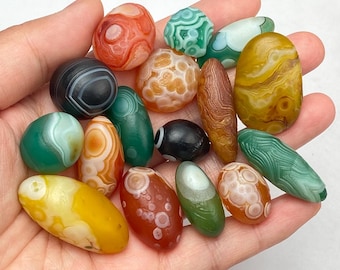 Gobi Agate Tumbled Stone – Handmade Healing Crystal – Natural Stone for Meditation, Chakra Balance, Spiritual Gifts – Unique Crystal Decor