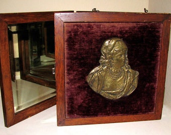 VICTORIAN TRI FOLD Beveled Vanity Mirror Wood Framed Wall Chain Dressing Traveling Mirror
