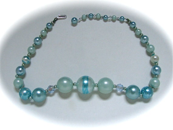 MCM BLUE JAPAN Lucite Art Beads Assorted Faux Pea… - image 7